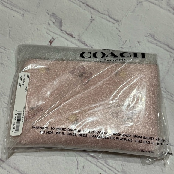 COACH Corner Zip Wristlet In Pink Signature Canvas With ButterFly Print NWT - Picture 2 of 10